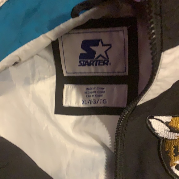 Jaguars Starter Jacket - Picture 3 of 3